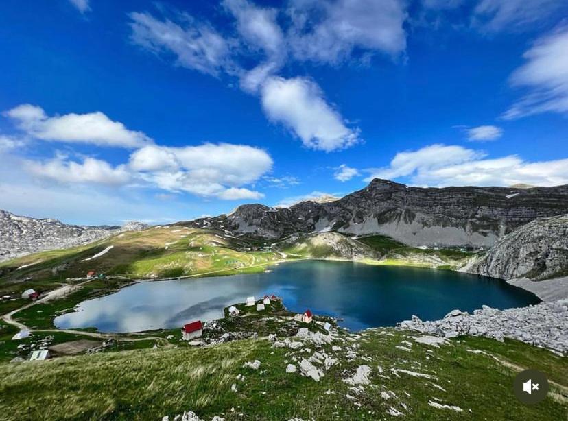 Bed and Breakfast Kapetanovo Jezero Bungalov Подгориця Екстер'єр фото